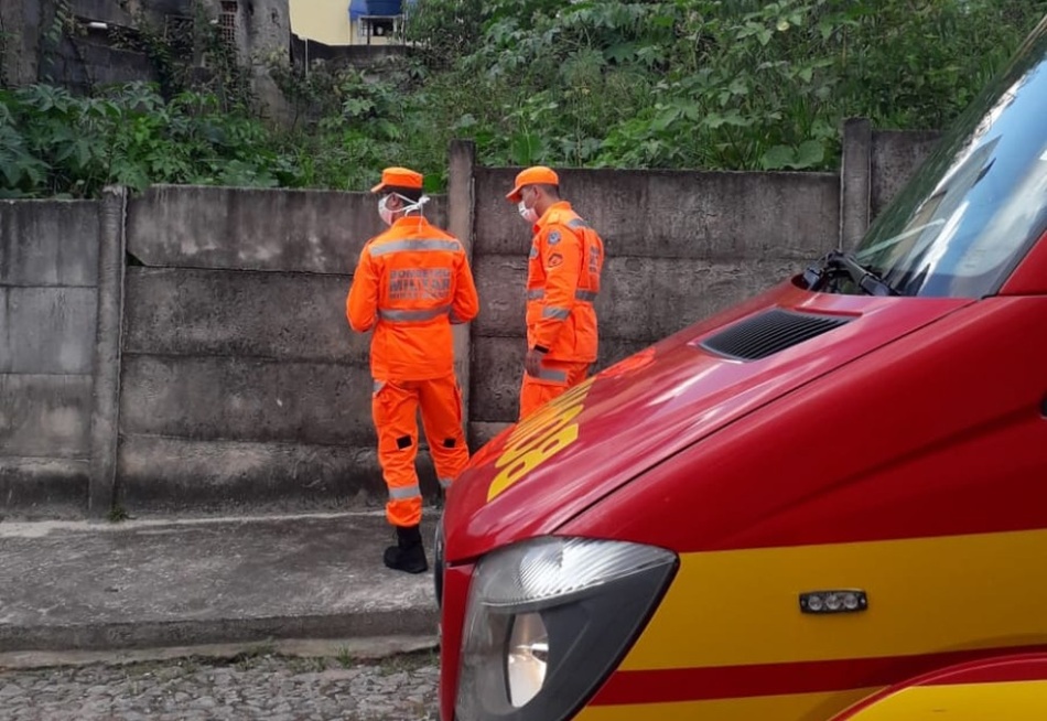 Corpo de Bombeiros inicia operação "Alerta Verde" para prevenir incêndios em lotes vagos