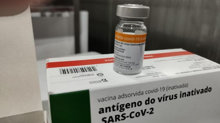 Unidades Regionais de Saúde começam a receber 315.600 vacinas para início da vacinação de idosos