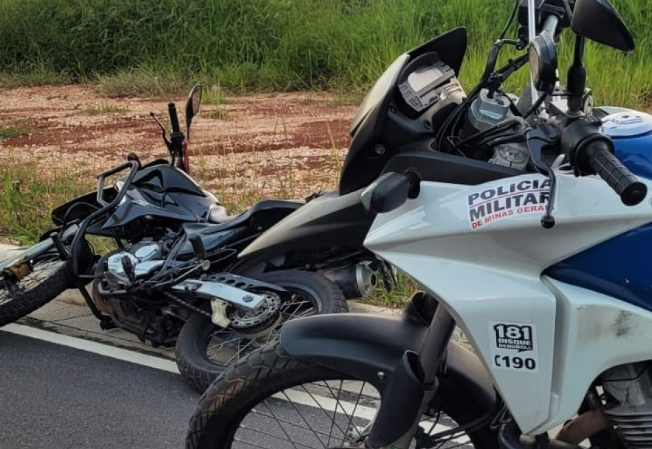 Motocicleta irregular é apreendida em Pará de Minas