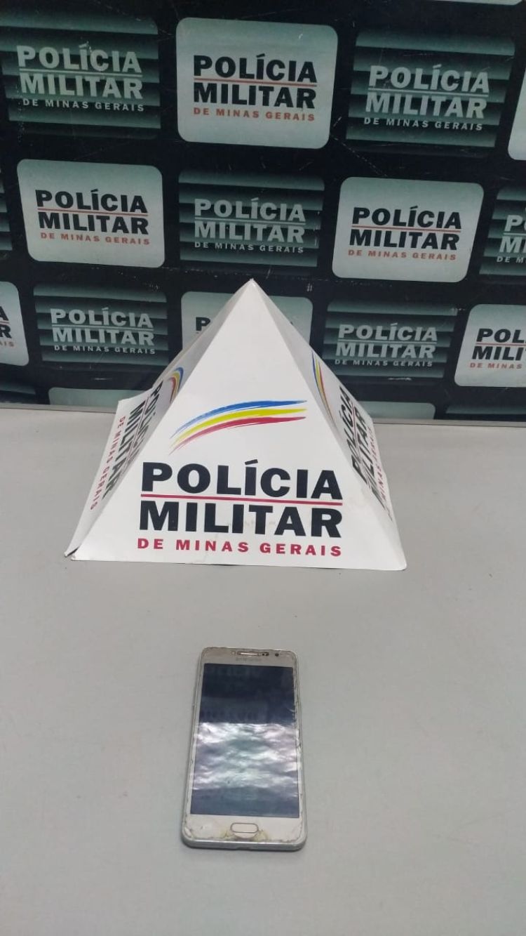 Polícia Militar recupera celular extraviado e prende infrator por receptação