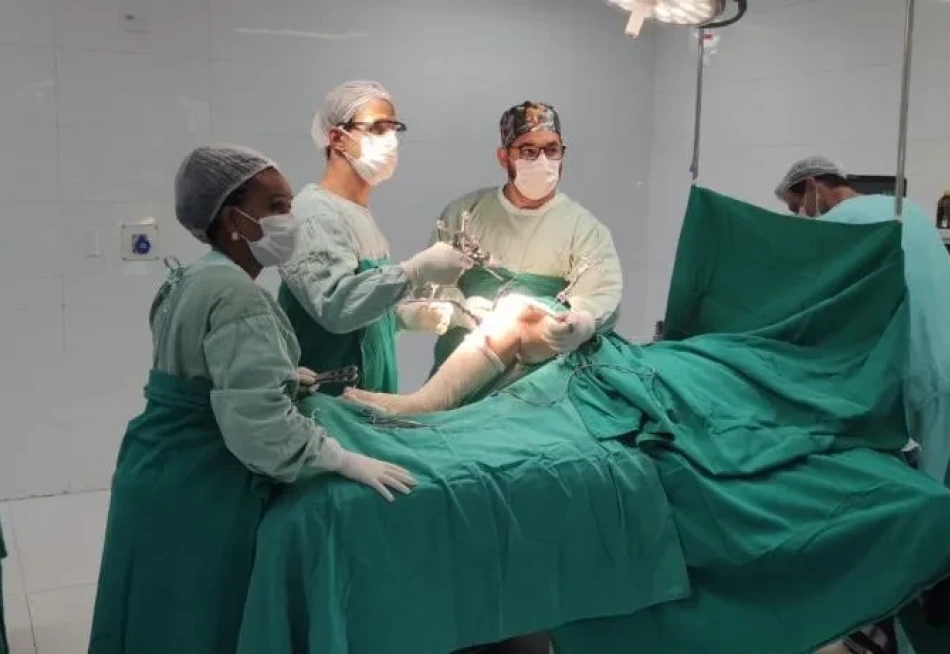 Hospital Nossa Senhora da Conceição realiza cirurgia inédita com robótica em Pará de Minas