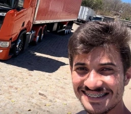 João Monlevade – Influenciador e caminhoneiro morre em acidente na BR-381