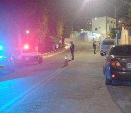 POLÍCIA MILITAR REFORÇA OPERAÇÕES EM LEANDRO FERREIRA