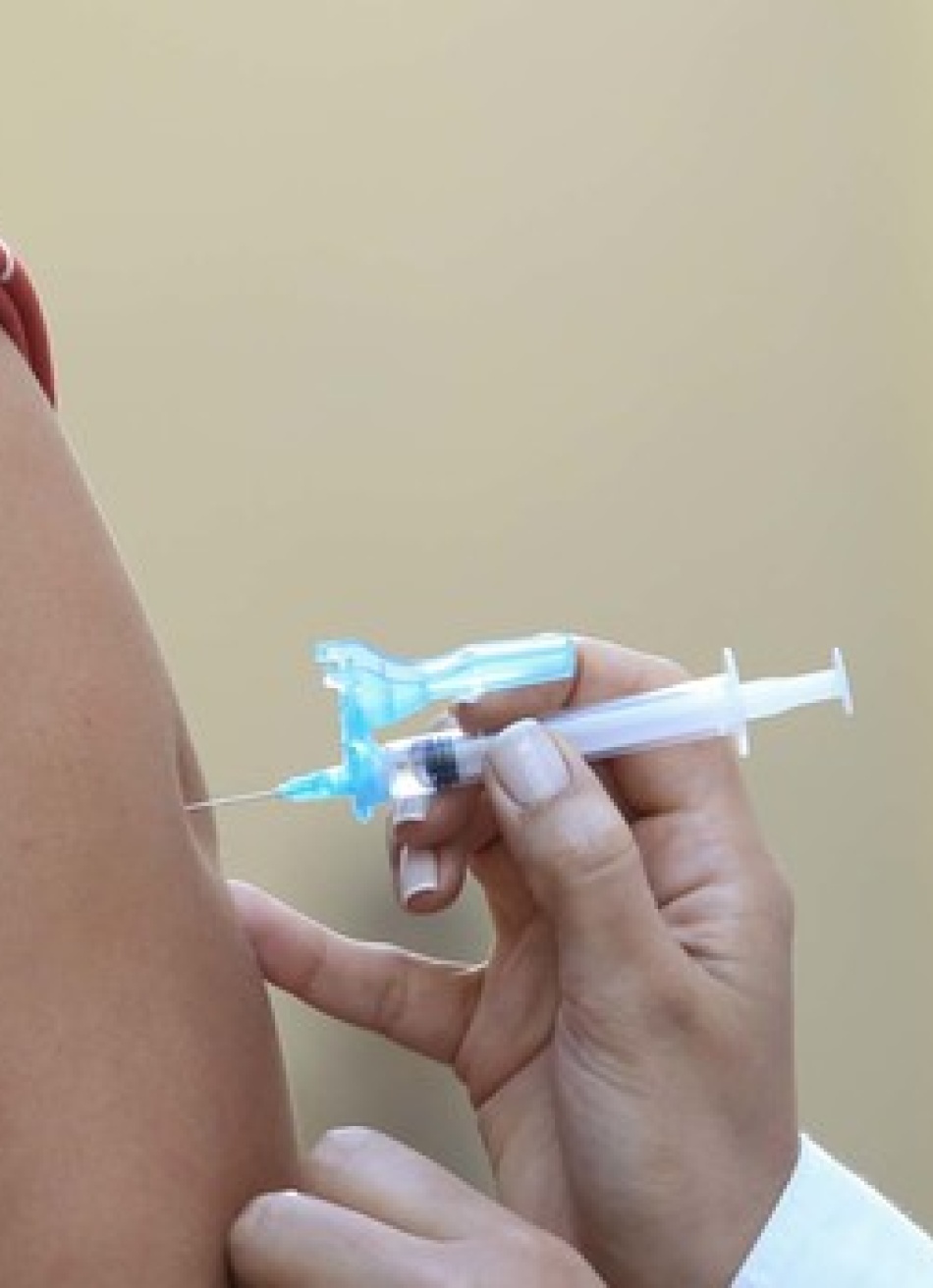 Com o avanço da vacinação, 500 municípios mineiros não registraram óbitos pela Covid-19 no último mês