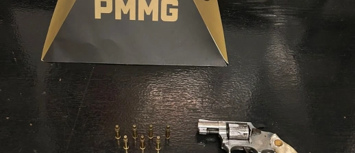 Homem é preso por porte ilegal de arma de fogo em São José da Varginha