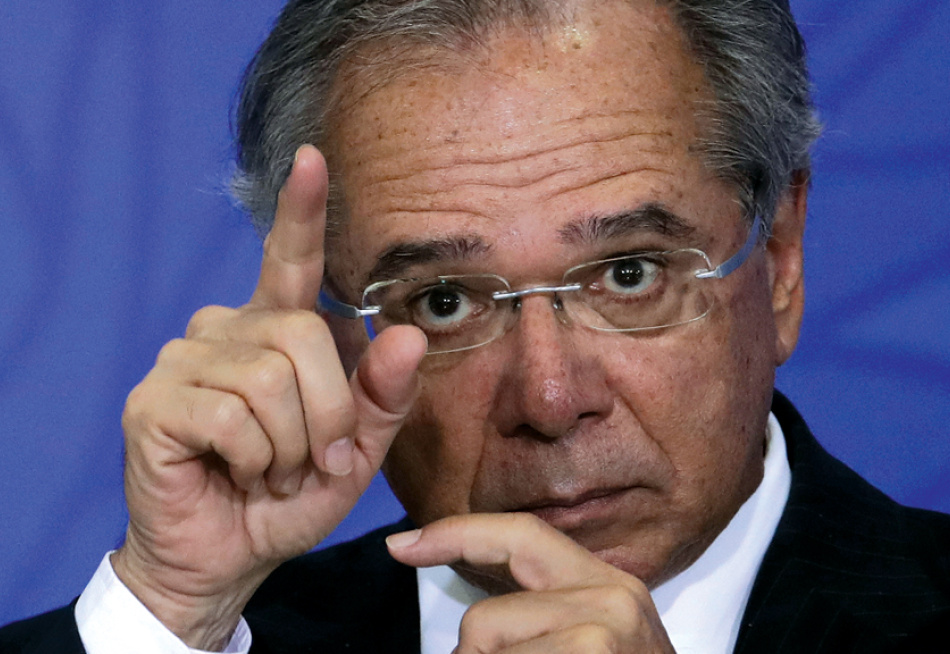 Paulo Guedes afirma que "do ponto de vista do governo, não existe prorrogação do auxílio emergencial"