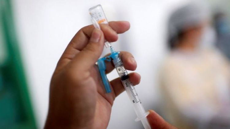 Brasil tem quase 3 mil denúncias de possíveis casos de "fura-fila" da imunização contra a Covid-19