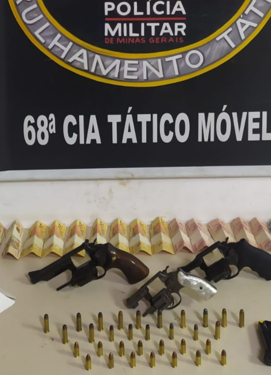 Polícia Militar prende dois homens em Nova Serrana com três revólveres