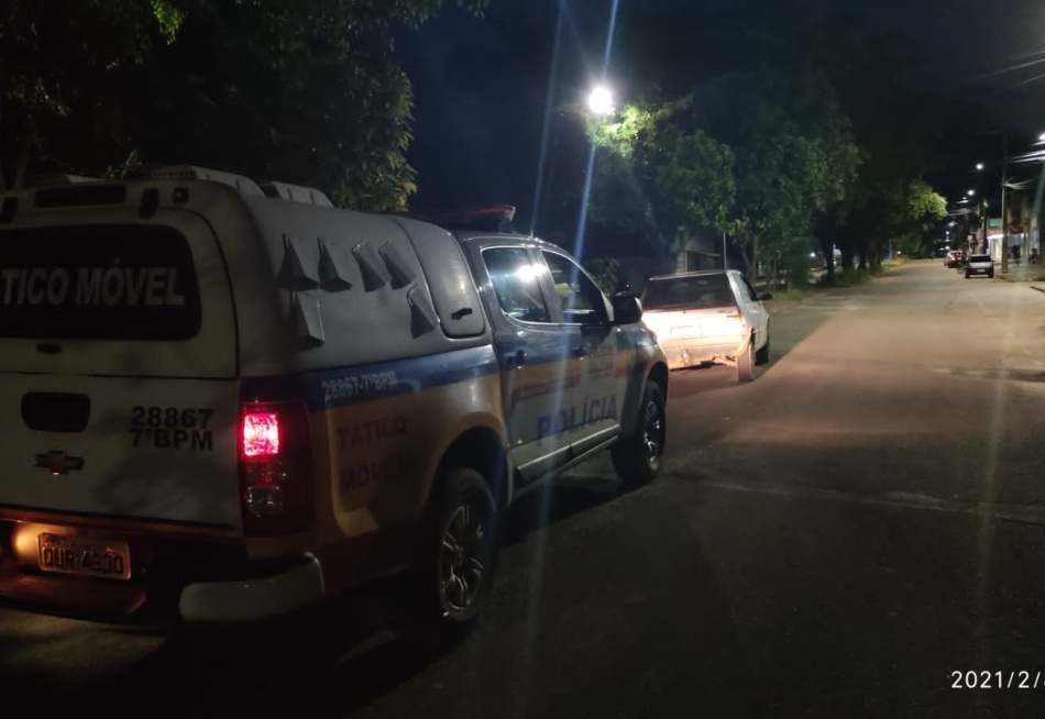 Polícia Militar recupera carro furtado em Bom Despacho