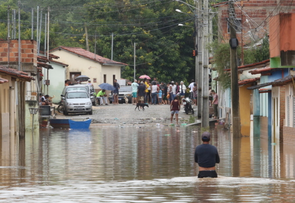 Governo amplia plano Recupera Minas e 80 mil desabrigados e desalojados pelas chuvas receberão auxílio de R$1.200