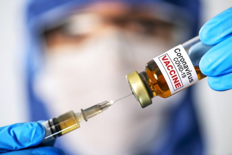 Idosos de 69 anos serão vacinados nesta quinta-feira contra a Covid-19