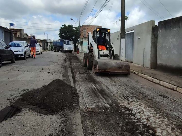 Prefeitura iniciou recapeamento da avenida Nossa Senhora da Piedade