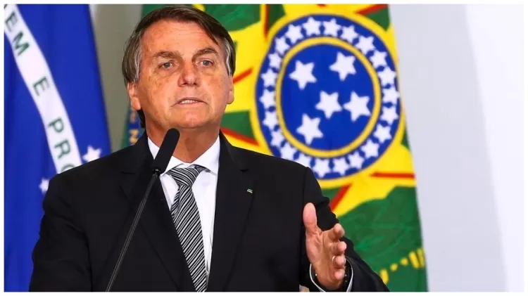 Bolsonaro quer exigir termo de responsabilidade para vacina contra a Covid-19