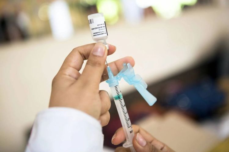 Idosos de 71 a 76 anos começam a receber nesta semana a primeira dose da vacina contra a Covid-19