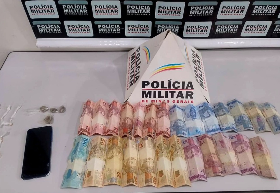 NOVA SERRANA/MG – ADOLESCENTE É APREENDIDO POR ENVOLVIMENTO COM O TRÁFICO DE DROGAS