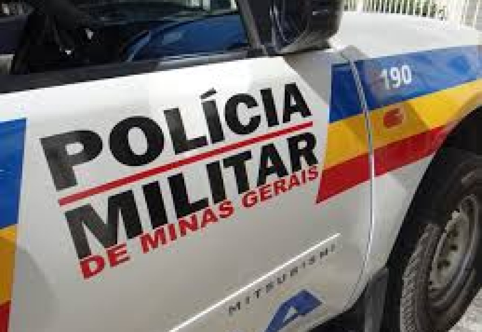 Polícia Militar procura por homem acusado de invadir uma casa no bairro Padre Libério