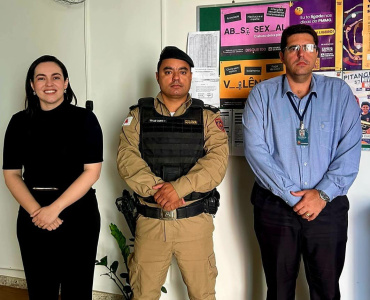 Polícia Militar participa de encontro comunitário da campanha Agosto Lilás em Pitangui