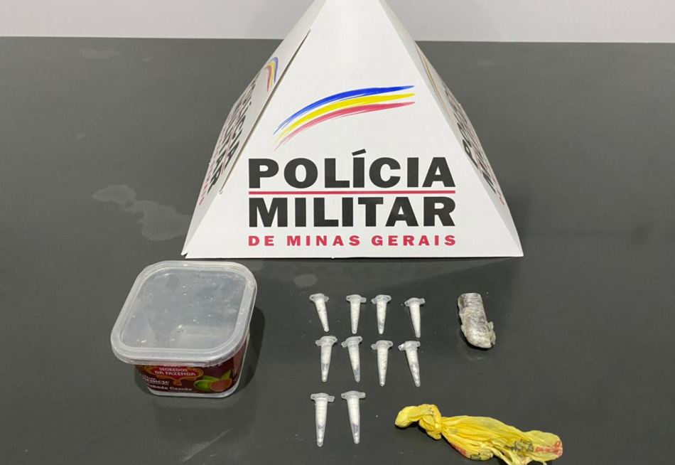 Menor de 16 anos é detido pela Polícia Militar em Papagaios acusado de envolvimento no tráfico de drogas