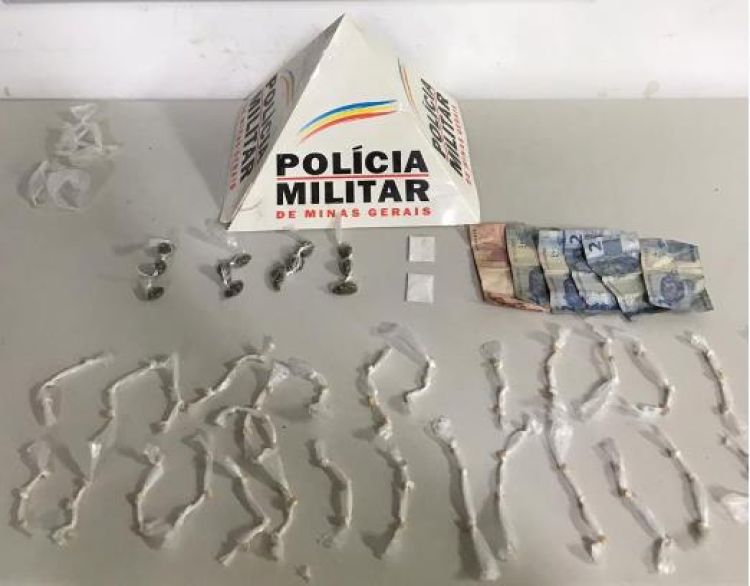 PM apreende drogas em Nova Serrana