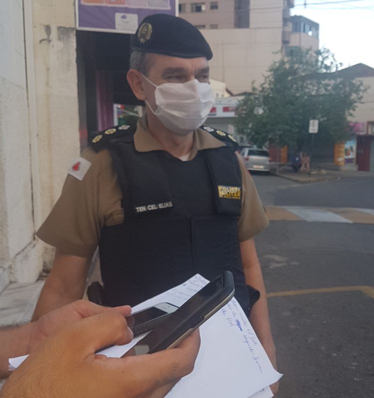 Polícia Militar registra a prisão de seis pessoas acusadas de fazer boca de urna