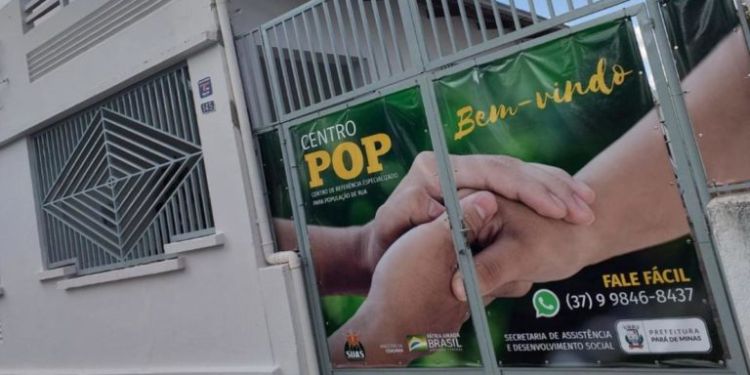 Centro Pop de Pará de Minas faz campanha de doação de roupas para a população em situação de rua