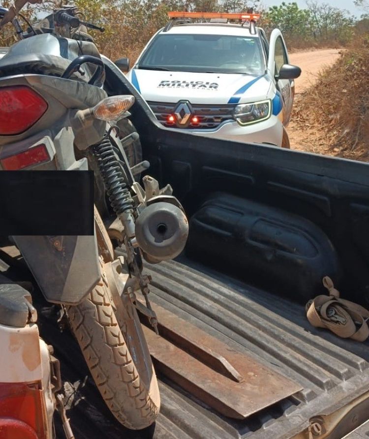 Polícia Militar recupera motocicleta furtada e encontra adolescente desaparecida na zona rural de Leandro Ferreira