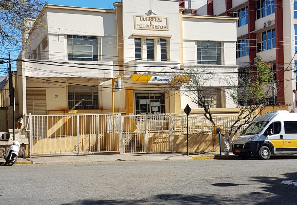 Termina nesta segunda-feira o prazo para a entrega dos presentes das cartinhas adotadas dentro da campanha Papai Noel dos Correios