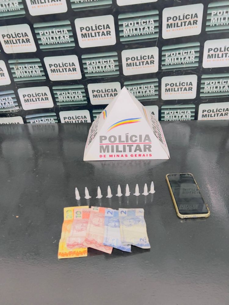 Pará de Minas: Três homens são presos por tráfico de drogas no bairro Serra Verde