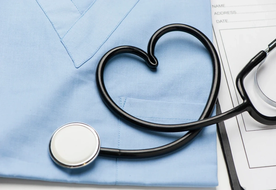 Formação médica em alerta: 12 universidades de Minas Gerais recebem notas baixas no exame nacional