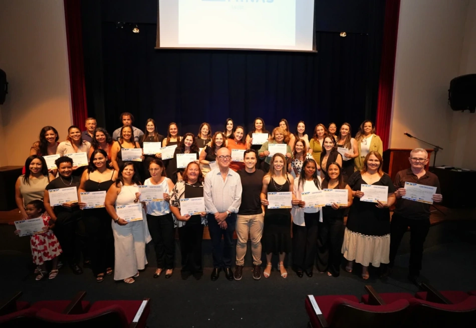Pará de Minas celebra formatura de técnicos em Agente Comunitário de Saúde e em Vigilância em Saúde com Ênfase no Combate às Endemias