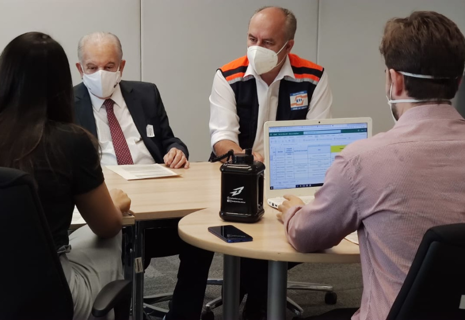 Elias Diniz se reúne com equipe da Secretaria de Estado de Planejamento e Gestão e solicita antecipação de verba da Vale