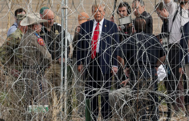 EUA prendem 538 imigrantes e iniciam deportações após ordens de Trump