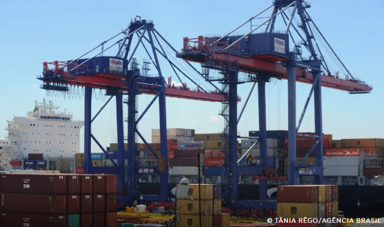 Governo Publica Decreto Regulamentando a Lei de Reciprocidade Comercial