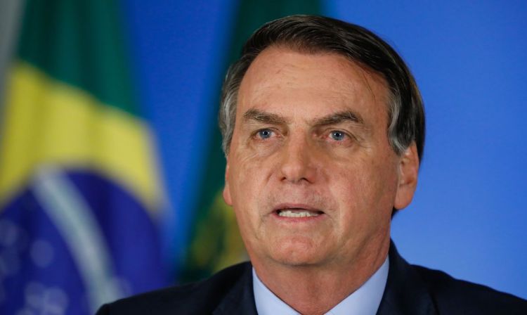 Bolsonaro afirmou nesta terça-feira que perpetuar medidas de socorro a população seria "caminho certo para o insucesso"