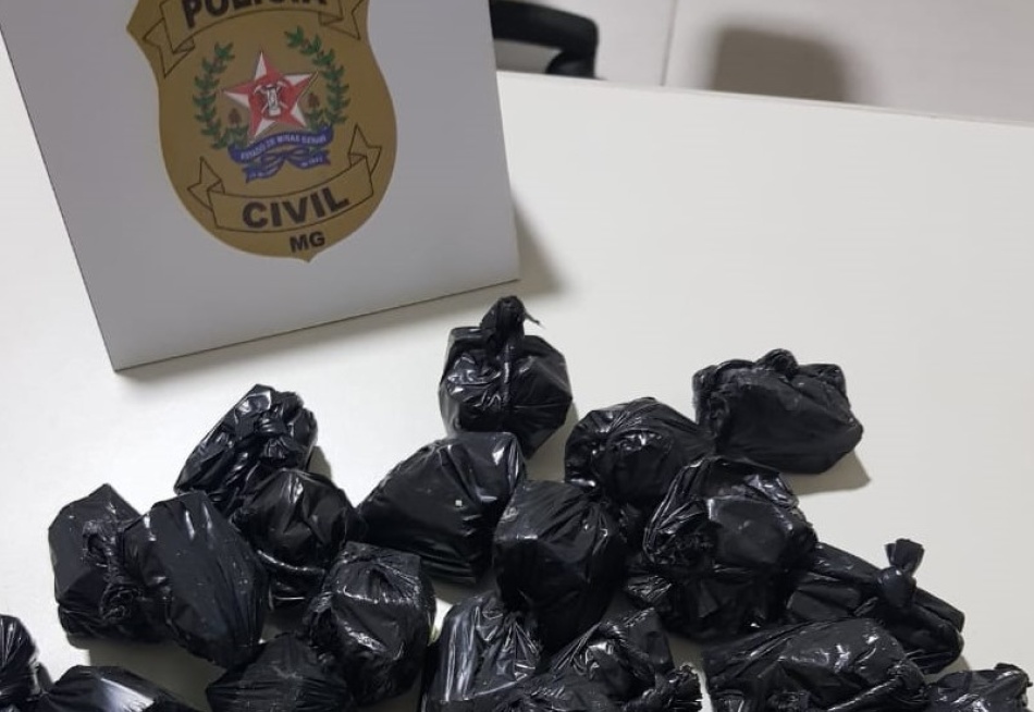 Dupla é presa pela Polícia Civil em Formiga por tráfico de drogas