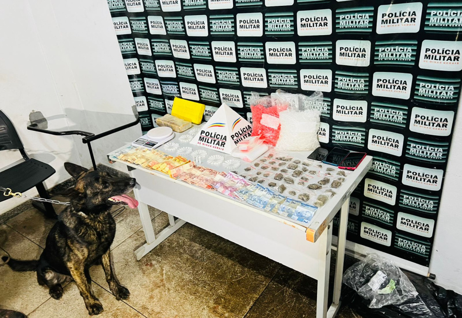 EM OPERAÇÃO NO CECÍLIA MEIRELES, PM APREENDE DROGAS E PRENDE SUSPEITOS.