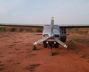 Aeronave suspeita de clonagem, faz pouso em fazenda de Papagaios.