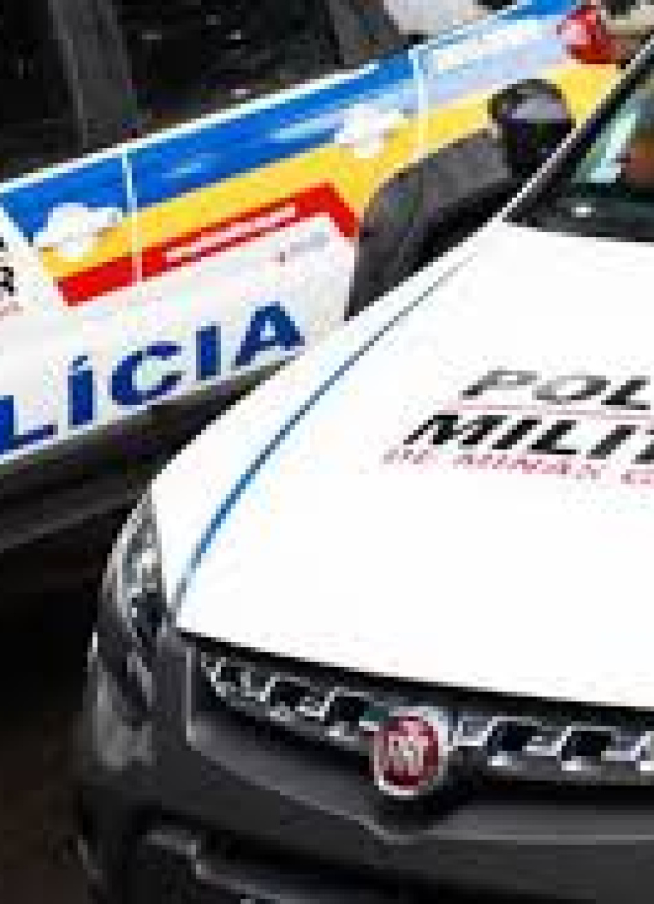 Mulher tem suspeita de fratura no pé após ser atropelada no centro de Pará de Minas