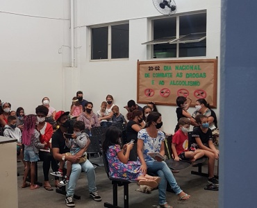 Vacinação de crianças de 5 a 11 anos neste sábado em Pará de Minas é marcada por grande procura nos postos