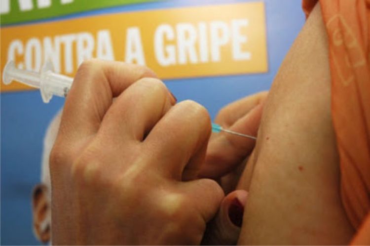 Pará de Minas realiza neste sábado o Dia D da Vacinação Contra a Gripe