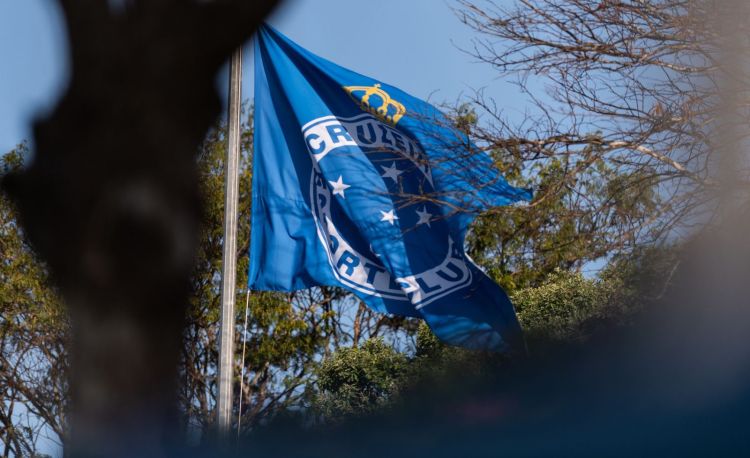 Cruzeiro comemora 100 anos com muita história e títulos