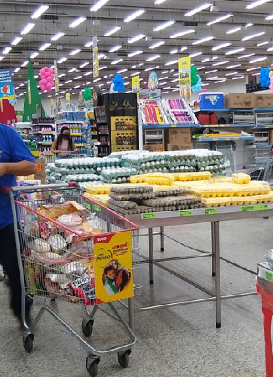 Pesquisa do IBGE mostrou que o comércio cresceu 1,2% em julho e atingiu patamar recorde