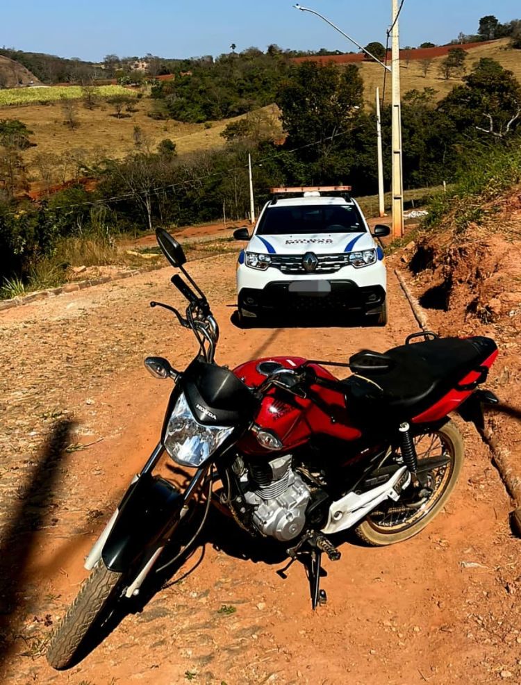 Polícia Militar recupera motocicleta furtada em Conceição do Pará