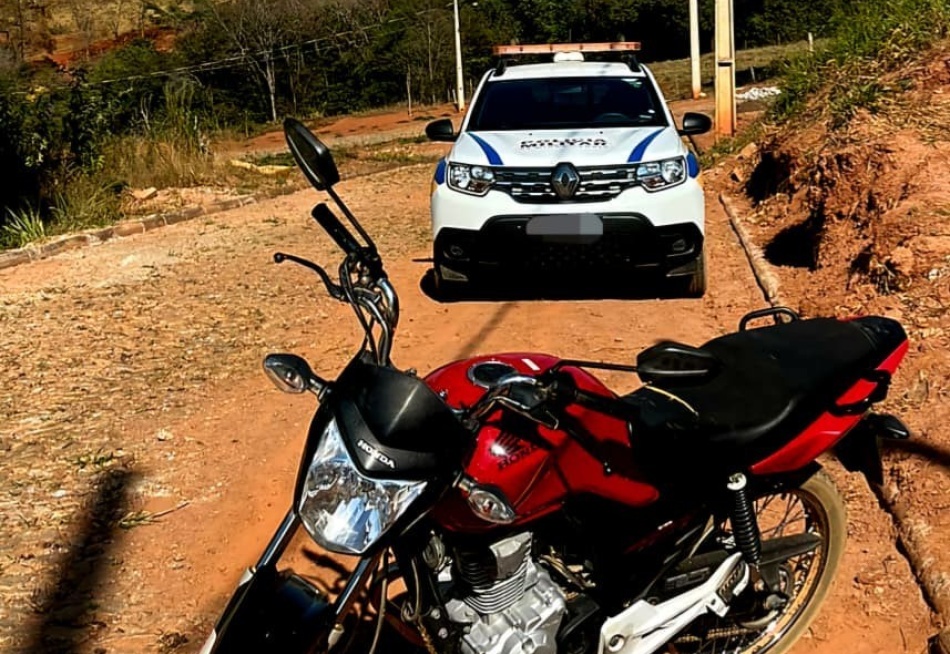 Polícia Militar recupera motocicleta furtada em Conceição do Pará