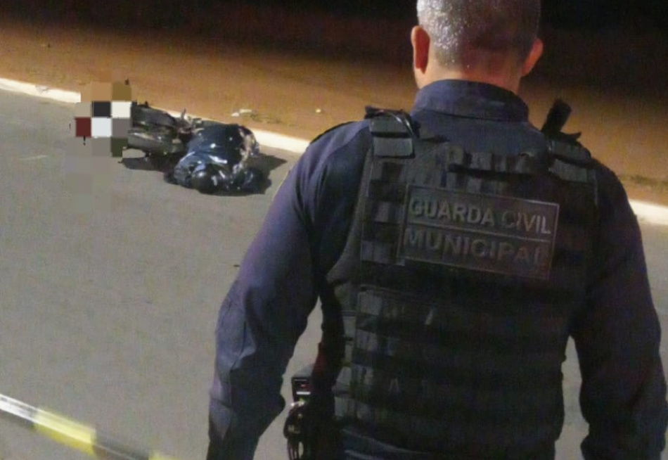 Jovem é morto a tiros em via pública no bairro Concesso Elias, em Nova Serrana