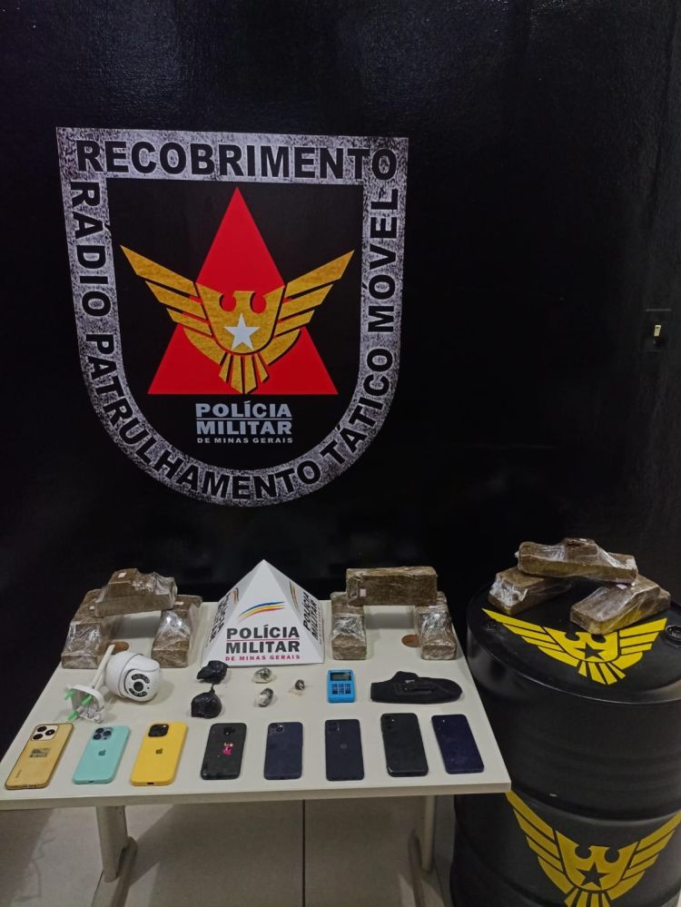 Prisão de três suspeitos por envolvimento com o tráfico ilícito de entorpecentes