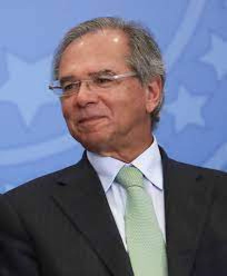 Paulo Guedes anuncia prorrogação do auxílio emergencial por pelo menos dois meses