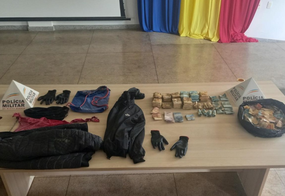 Polícia Militar age rápido e prende dois homens acusados de explodir o cofre de um supermercado em Nova Serrana