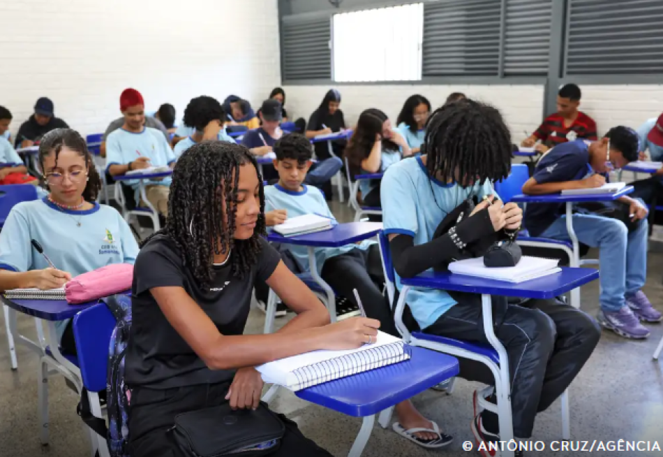 Pé-de-Meia: Estudantes nascidos em julho e agosto recebem a quinta parcela nesta quinta (31)