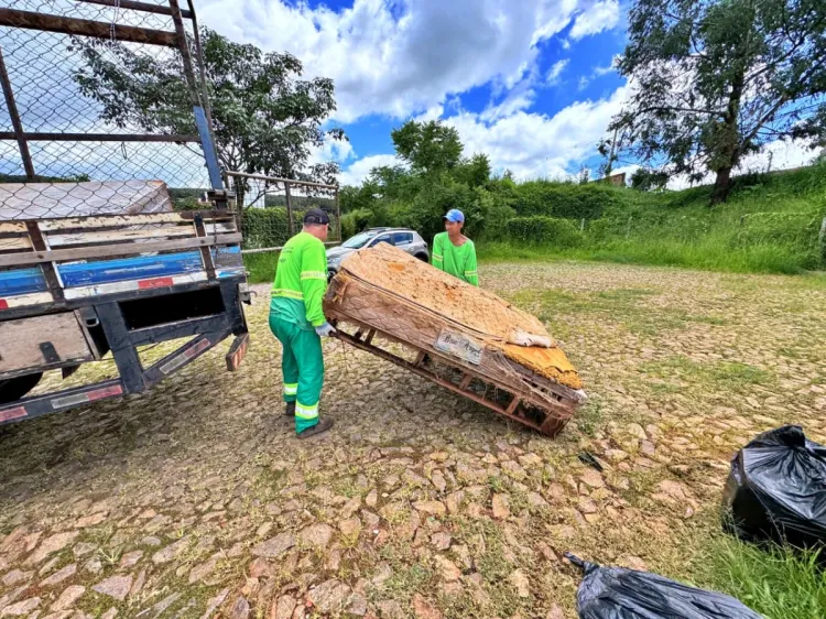 Prefeitura promove mutirão em combate a Dengue no Recanto e Santa Edwirges.